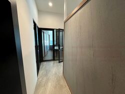 Oxley Tower (D1), Office #471214251